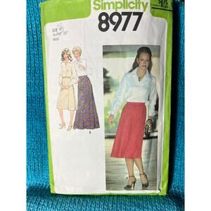 Simplicity 8977 Sewing pattern swing skirt midi maxi 1980s size 10